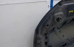 Капот для Audi Q3 2015 года на фотографиях