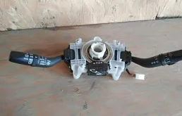 Б.у. подрулевой переключатель MAZDA CX7 ER8 MAZDA CX7 ER8 L3 2007