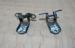 Б.у. петля двери NISSAN JUKE F15E NISSAN JUKE F15E MR16DDT 2012