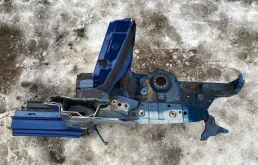 Лонжерон передний правый для Hyundai Solaris 2016 года на фотографиях