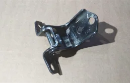 Б.у. петля двери MAZDA CX7 ER8 MAZDA CX7 ER8 L3 2007