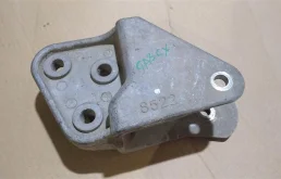 Б.у. кронштейн опоры двигателя MITSUBISHI ASX GA3W MITSUBISHI ASX GA3W 4B10 2010-2014