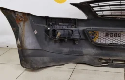 Бампер передний для SsangYong Kyron 2011 года на фотографиях