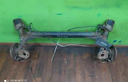 Задняя балка для Skoda Rapid 2016 года на фотографиях