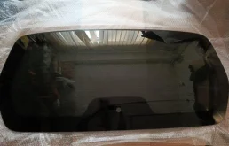 Стекло двери багажника Peugeot Partner Tepee B9