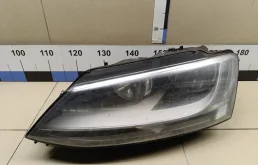 Фара левая Jetta 2011>