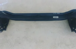 усилитель переднего бампера Volkswagen Touareg 2 7P6 2012