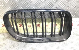 Решетка радиатора BMW 3-Series 3-Series E90/E91/E92/E93 2005 - 2010 бензин 2.0 i  Седан