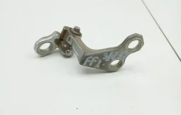Петля двери задней правой верхняя Ford Focus 2007