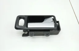 Ручка двери внутренняя правая Ford Focus 2007