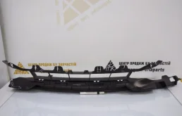 Решетка переднего бампера центральная для BMW 3er F30 2011-2019