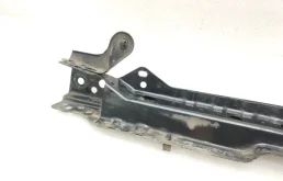 Панель радиатора (телевизор) для Chevrolet Cruze 2013 года на фотографиях