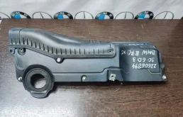 Крышка воздушного фильтра для BMW X5 на фотографиях