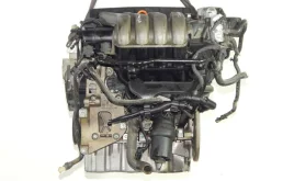 Двигатель BLX Volkswagen Golf 5 2.0 Бензин