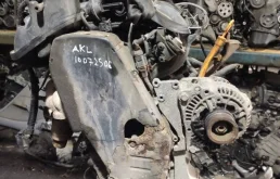 Двигатель AKL Volkswagen Golf 4 1.6 Бензин