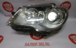 Фары для Volkswagen Touran 2008 года на фотографиях