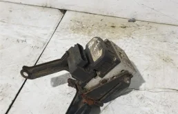 Блок ABS (44050-02030) для Toyota Corolla E120/E130 Хэтчбек 2001-2007