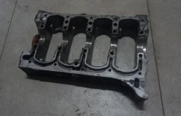 Постель коленвала на volvo xc90 d4204t23