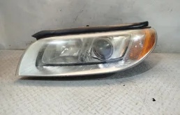 ФАРА VOLVO ЛЕВАЯ 31353540  XE244Z