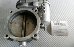 Дроссельная заслонка Audi Q7 077133062A 4.2 BAR