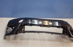 Бампер передний для Toyota Corolla E18 2013-