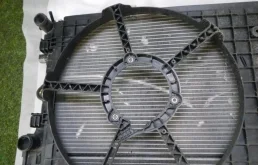 Диффузор вентилятора для Skoda Rapid 2017 года на фотографиях