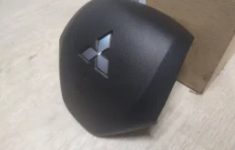 Подушка безопасности водителя для Mitsubishi ASX на фотографиях