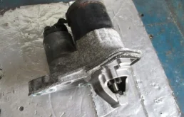 Стартер для Nissan Tiida на фотографиях