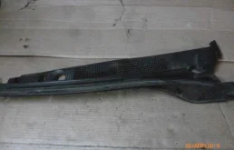 Водосток лобового стекла (жабо) Mitsubishi Lancer 9 2004