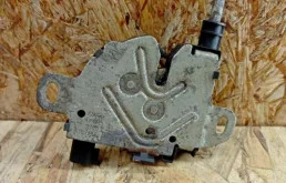 Замок капота Ford Focus 2008-2011