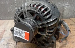 Генератор Volkswagen Golf 5 2003-2009 1.4 BLG