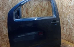 Дверь боковая Nissan Navara 2005-2015 (D40)