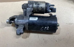 Стартер 3.2 cal audi a4 a5 q5 a7 a8 079911021d