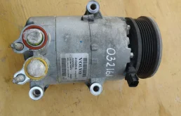 Компрессор кондиционера 31332616 Volvo S40 2 1.6 Бензин