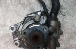 Насос ГУР  4F0145155H Audi A6 C6 (S6,RS6) 3.2 Бензин