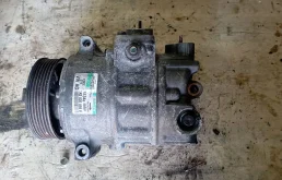 Компрессор кондиционера 1K0820859F Volkswagen Passat B6 2.0 Дизель