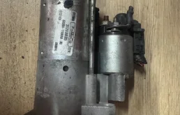 Стартер 31268035 Volvo S80 2 restailing  2.5 Бензин