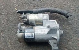 Стартер 9656317680 Peugeot 407 2.2 Бензин
