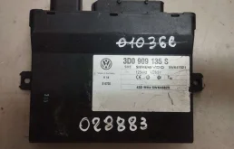 Блок управления центральным замком 3D0909135S Volkswagen Touareg 1 5.0 Дизель