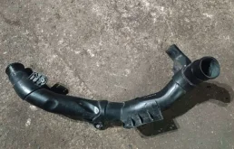 Патрубок интеркулера 5n0145840f Audi A3 8P 2.0 Дизель