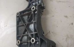 Кронштейн генератора 045903143C Volkswagen Sharan 1 restailing 1.9 Дизель