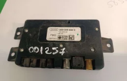 Усилитель антенны 4D0035530C Audi A8 D2 (S8) 0