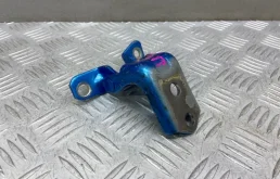 Петля двери Mazda 3 BL