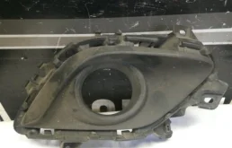 Окантовка противотуманки Mazda 6 GHR450C11 GJ, передняя правая