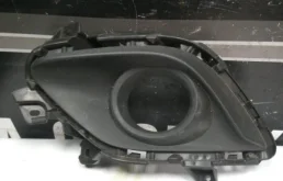 Окантовка противотуманки Mazda 6 GHR450C21 GJ, передняя левая