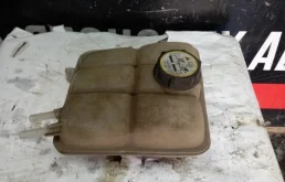 Бачок расширительный Mazda 3 2005-2009 LF5015350C BK 2.0