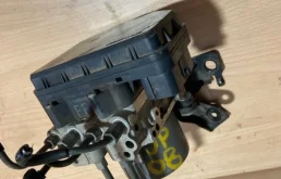 Блок abs Mazda 6 GAM7437A0 GH