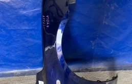 Крыло Mazda 3 BN8V52111D8H BK, переднее правое