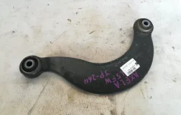 Рычаг серповидный Mazda 3 2009-2012 BBM228C10 BL, задний