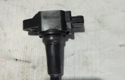 Катушка зажигания Mazda 3 2003-2009 ZJ2018100 BL 1.6
